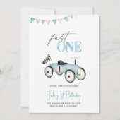 Blauwe Retro Race Auto Ride-On Verjaardag Uitnodig Kaart (Voorkant)