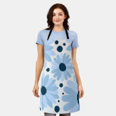 Blauwe retro stijl madeliefjes en donkerblauwe sti schort (Gedragen)