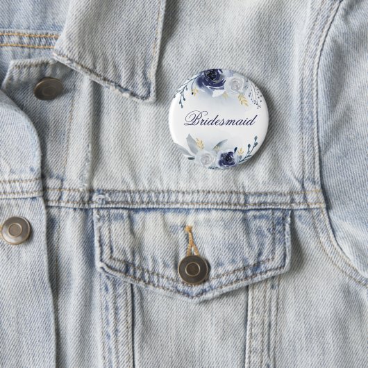 Blauwe roze bridesmaid ronde button 5,7 cm (In situ)