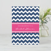 Blauwe roze Chevron Bridal Kaart (Staand voorkant)