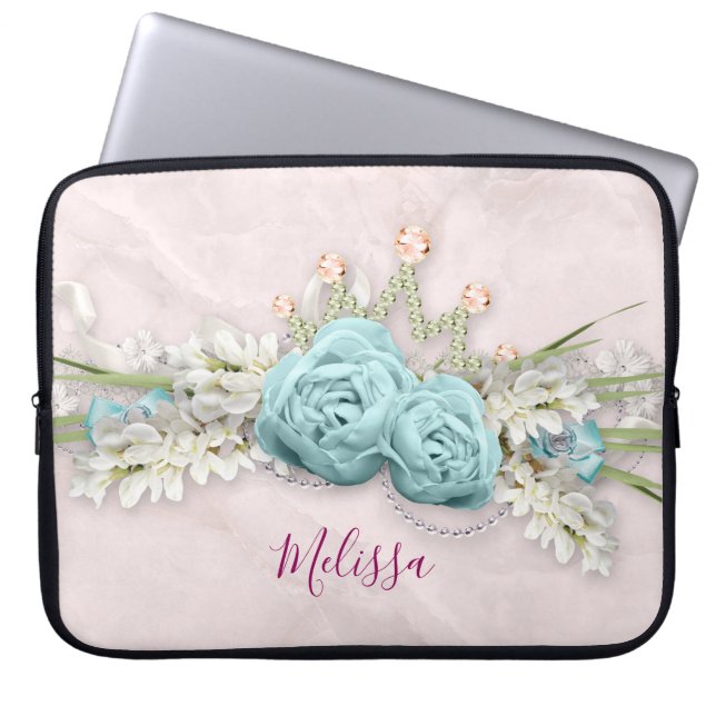 Blauwe Rozen en kroonFloral Bouquet Laptop Sleeve (Voorkant)