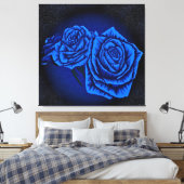Blauwe Rozen op Donkere Achtergrond Canvas Afdruk (Insitu (Slaapkamer))