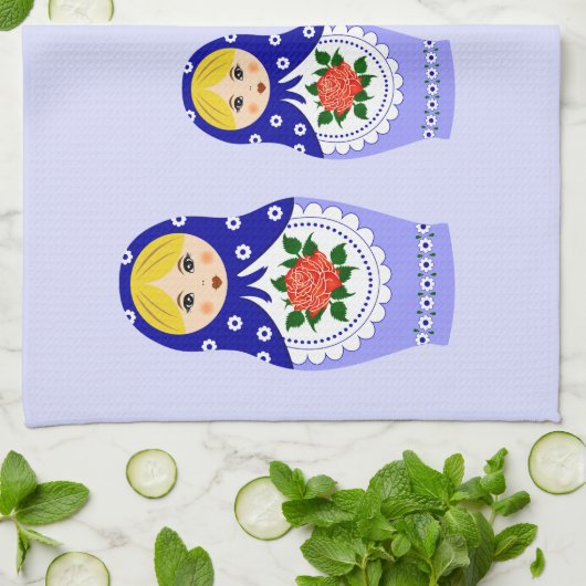 Blauwe russische matryoshka nestpoppen theedoek (Gevouwen)