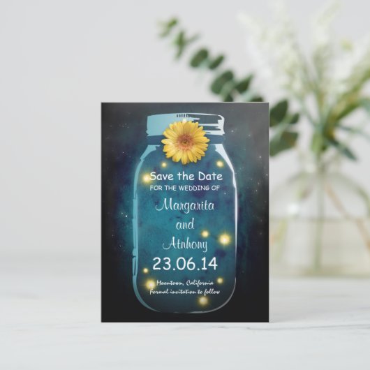 Blauwe Rustieke Whimsical Mason Jar Save the Date Aankondigingskaart (Staand voorkant)