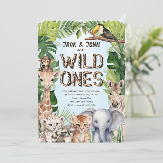 Blauwe Safari dieren, Twins Wild een 1e verjaardag Kaart (Staand voorkant)