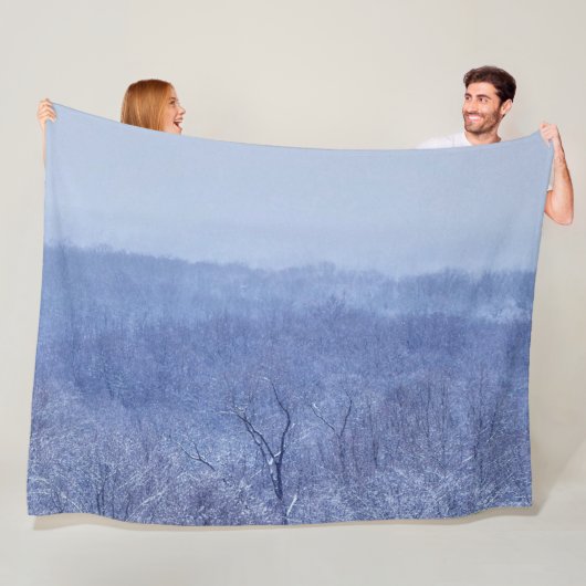 Blauwe schaduw fleece deken (In situ)