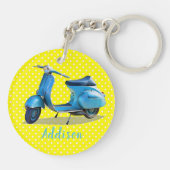 Blauwe  scooter op gele achtergrond sleutelhanger (Achterkant)