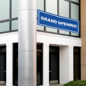 Blauwe sjabloon grand opening business banner (Buitenkant Gebouw)