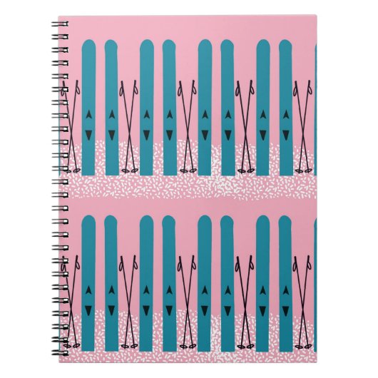 Blauwe ski's op roze notitieboek (Voorkant)