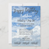 BLAUWE SKY CLOUDS FOTO BIRTHDAY INVITATIE KAART (Voorkant)