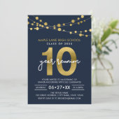 Blauwe snaren van lichten tienjarige klassenreünie kaart (Staand voorkant)