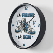 Blauwe Sneakers als vader, als zoon (Hoek)