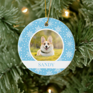 Blauwe sneeuwvlok hond keramisch ornament