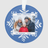 Blauwe sneeuwvlok Vrolijk Kerstfeest Familiefoto Ornament (voorkant)