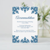 Blauwe Sneeuwvlok Winter Bruiloft Accommodatie Informatiekaartje (Staand voorkant)