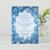 Blauwe Snowflakes Holiday Party Uitnodiging (Staand voorkant)