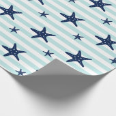 Blauwe staartvis op mintstripes cadeaupapier (Hoek)