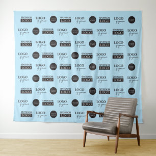 Blauwe stap en herhaal 3 bedrijfs-sponsorlogo's wandkleed