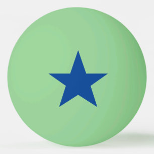 Blauwe ster op een gloed-in-the-Dark Pingpongbal