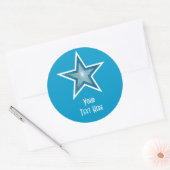 Blauwe sterren "Jouw tekst"-ronde sticker blauw (Envelop)