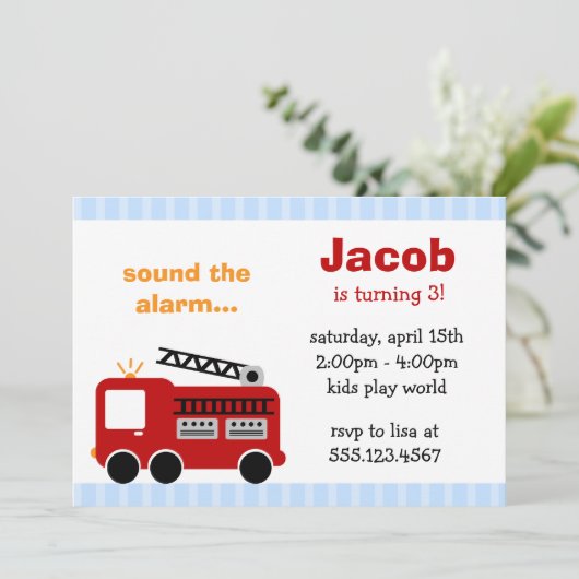 Blauwe straten brandweerwagen op zaterdag feestdag kaart (Staand voorkant)