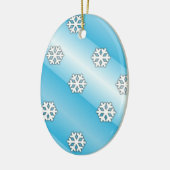 Blauwe strepen en witte sneeuwvlokken keramisch ornament (Links)