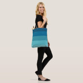 Blauwe strepen palet tote bag (Op model)