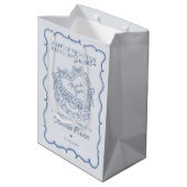 Blauwe Strik Retro Hart Coquette Cake Bruidsdouche Medium Cadeauzakje (Achterkant Gekanteld)