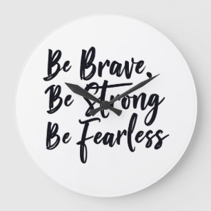 Blauwe strong be fearless grote klok
