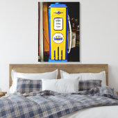 Blauwe Sunoco vintage benzinepomp Canvas Afdruk (Insitu (Slaapkamer))