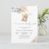 Blauwe teddybeer babyshower uitnodiging (Staand voorkant)
