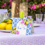Blauwe tegels citroen bougainvillea Amalfi Positan Bedankkaart<br><div class="desc">Blauwe tegels bougainvillea en citroen Amalfi Positano Italiaans Mediterraan stijl vrijgezellenfeest dank u kaart sjabloon.</div>