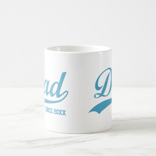 Blauwe tekst papa sinds [jaar] Classic Mok (Center)