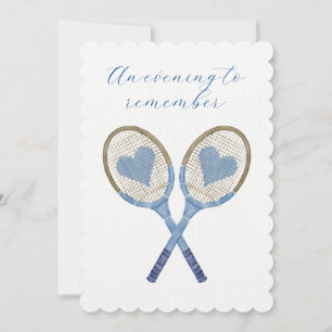 Blauwe tennisrackets met hartenuitnodiging kaart