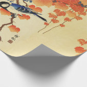 Blauwe tiervogel, Paulownia tak, rode herfstblader Cadeaupapier (Hoek)