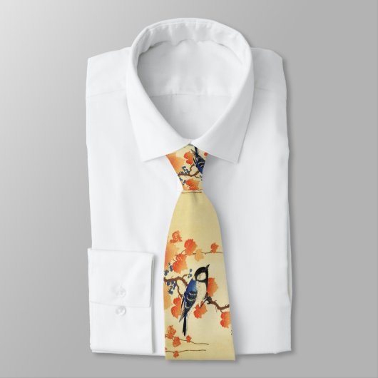 Blauwe tiervogel, Paulownia tak, rode herfstblader Stropdas (Gebonden)