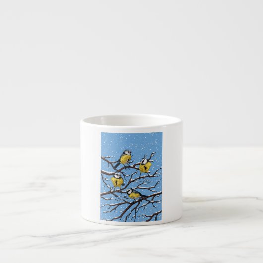Blauwe tietvogels in de winter espresso kop (Voorkant)