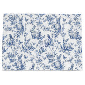Blauwe Toile de Jouy Paashaas Groot Cadeauzakje (Voorkant)