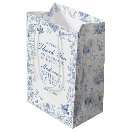 Blauwe Toile de Jouy verjaardagsfeest gunsten Medium Cadeauzakje (Achterkant Gekanteld)