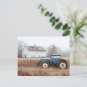 Blauwe tractor schuur en veld briefkaart (Staand voorkant)