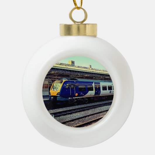 Blauwe trein, bij station Sheffield Keramische Bal Ornament (Voorkant)