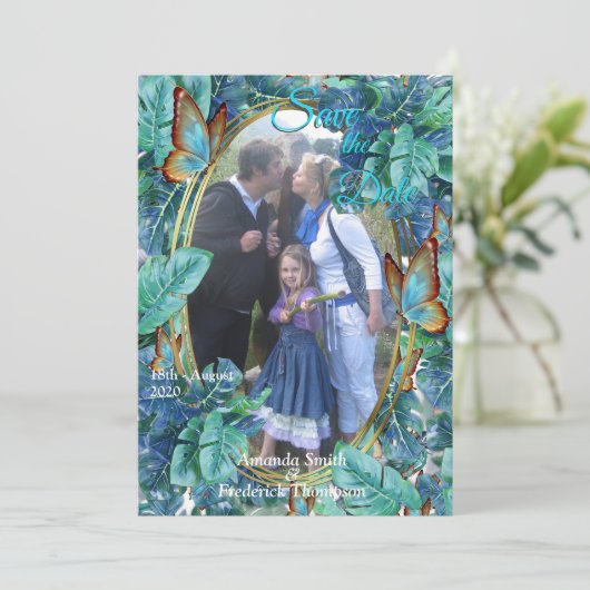 Blauwe Turquoise Monstera Bladeren & Vlinders Kaart (Staand voorkant)