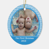 Blauwe tweelingen eerste kerstversiering keramisch ornament (Links)