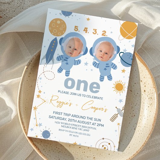 Blauwe Twins Eerste Reis Rond de Zon 1e Verjaardag Kaart