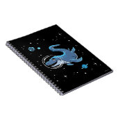 Blauwe tylosaurus dinos in de ruimte notitieboek (Rechterzijde)