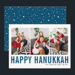 Blauwe Typografie Foto Collage Happy Hanukkah Feestdagenkaart<br><div class="desc">Happy Hanukkah!  Happy Hanukkah fotocollage platte kaart met blauw eenvoudige typografie en sneeuwpatroon. Personaliseer door drie foto's,  namen,  jaar en andere details toe te voegen. Deze moderne Hanukkah-platte kaart is verkrijgbaar in andere kleuren en in kartonnen dozen.</div>