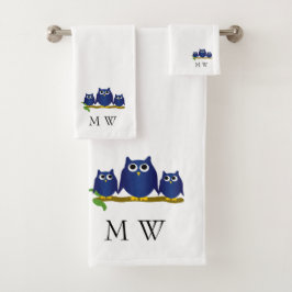 Blauwe Uilen Ontwerp met Monogram Bad Handdoek
