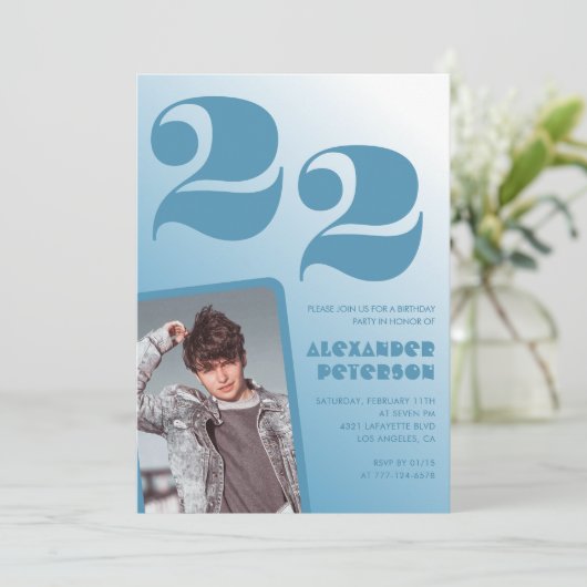 Blauwe verloop 22e verjaardagsuitnodigingen Jongen Kaart (Staand voorkant)