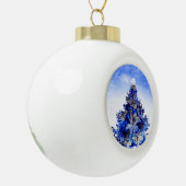 Blauwe versierde blauwe kerstboom keramische bal ornament (Links)