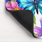 Blauwe vlinder in een gebied met bloemen muismat (Hoek)